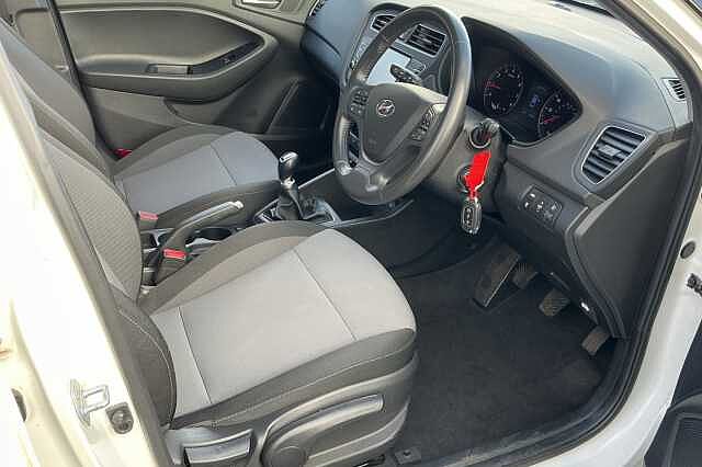 Hyundai i20 1.2 MPi Play 5dr
