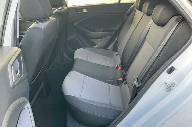 Hyundai i20 1.2 MPi Play 5dr