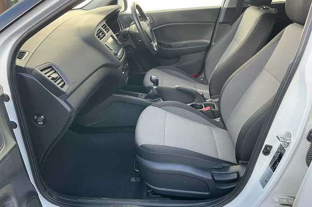 Hyundai i20 1.2 MPi Play 5dr