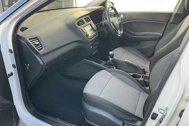 Hyundai i20 1.2 MPi Play 5dr