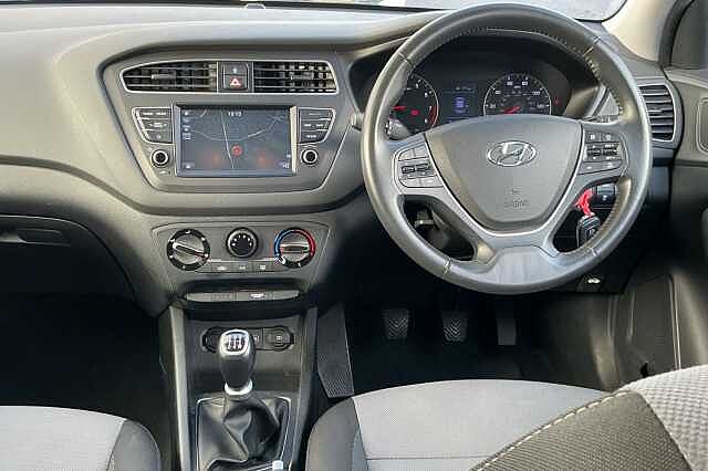 Hyundai i20 1.2 MPi Play 5dr
