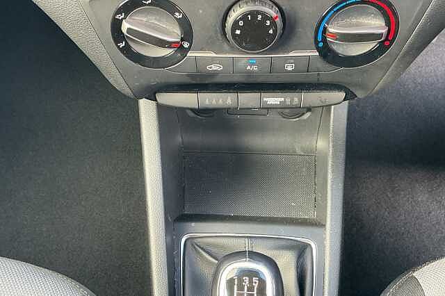 Hyundai i20 1.2 MPi Play 5dr