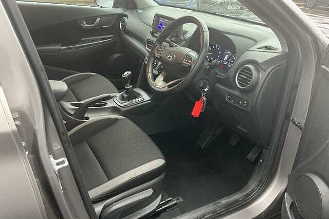 Hyundai KONA 1.0T GDi Blue Drive SE 5dr