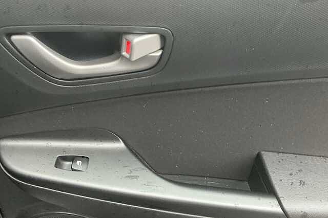 Hyundai KONA 1.0T GDi Blue Drive SE 5dr