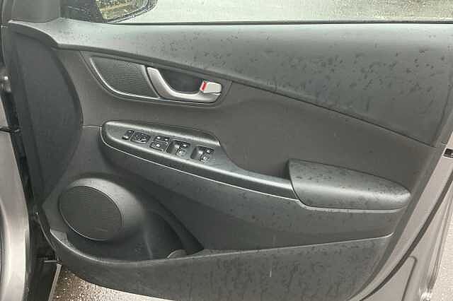Hyundai KONA 1.0T GDi Blue Drive SE 5dr