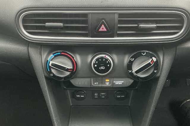 Hyundai KONA 1.0T GDi Blue Drive SE 5dr
