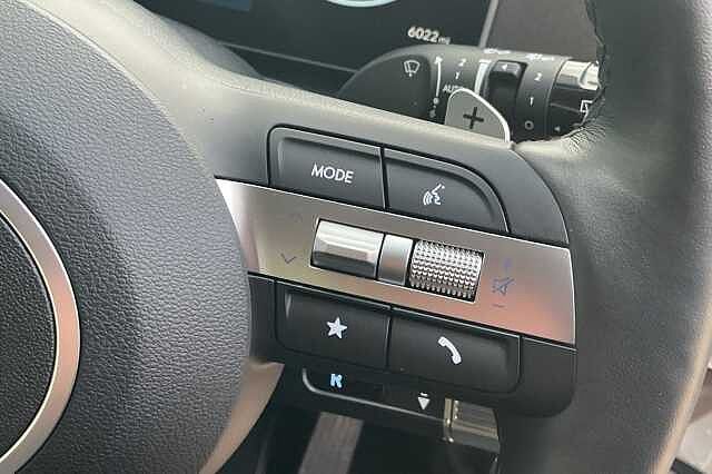 Hyundai TUCSON 1.6T 48V MHD Ultimate 5dr DCT Serenity White