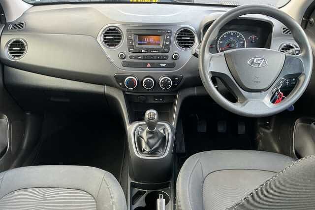 Hyundai i10 1.0 S 5dr