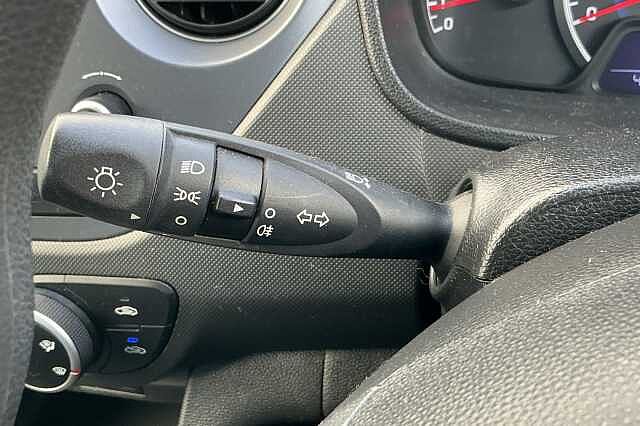 Hyundai i10 1.0 S 5dr