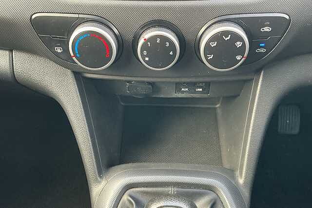 Hyundai i10 1.0 S 5dr