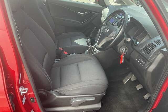 Hyundai IX20 1.4 SE Blue Drive 5 Door Red