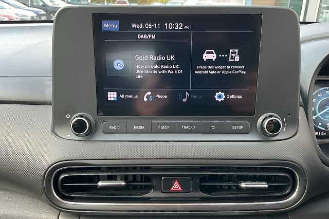 Hyundai KONA 1.0 TGDi 48V MHEV SE Connect 5dr Atlas White