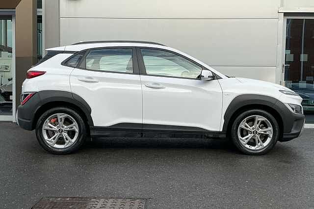Hyundai KONA 1.0 TGDi 48V MHEV SE Connect 5dr Atlas White
