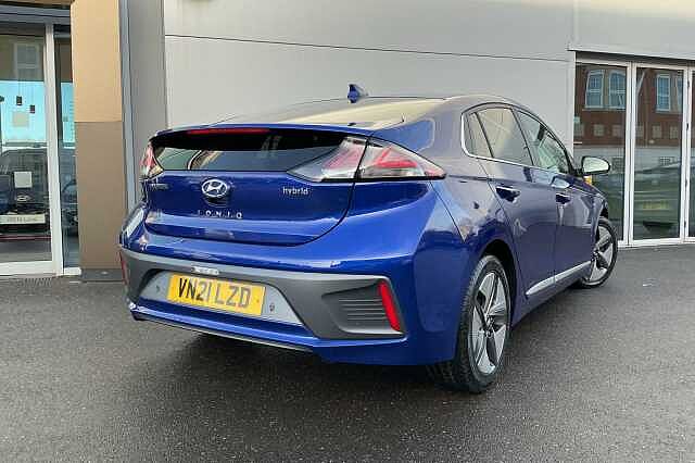 Hyundai IONIQ 1.6 GDi Hybrid Premium SE 5dr DCT
