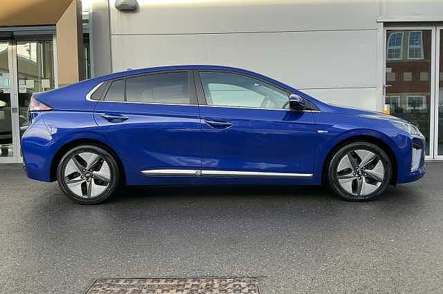 Hyundai IONIQ 1.6 GDi Hybrid Premium SE 5dr DCT