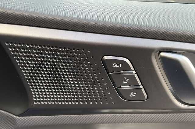 Hyundai IONIQ 1.6 GDi Hybrid Premium SE 5dr DCT