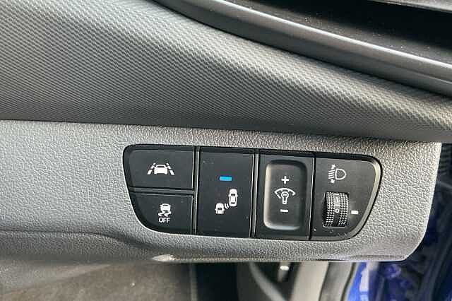 Hyundai IONIQ 1.6 GDi Hybrid Premium SE 5dr DCT