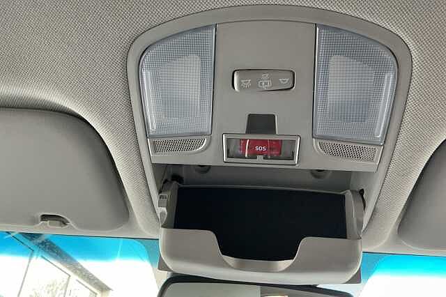 Hyundai IONIQ 1.6 GDi Hybrid Premium SE 5dr DCT