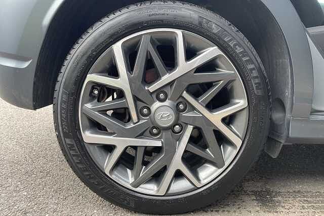 Hyundai KONA Premium Hybrid 1.6 GDi HEV (141ps) Galactic Grey