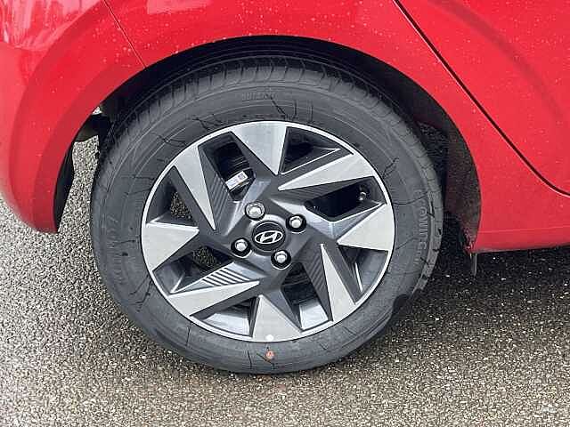 Hyundai I10 Advance [Nav] 1.2 MPi (79ps) Dragon Red