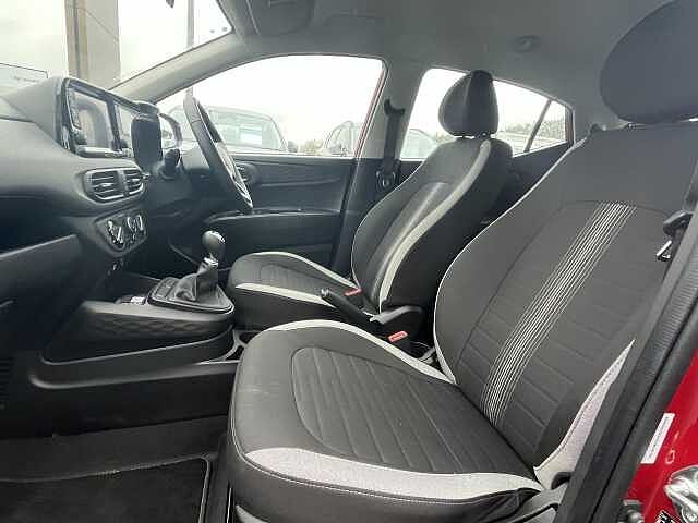 Hyundai I10 Advance [Nav] 1.2 MPi (79ps) Dragon Red