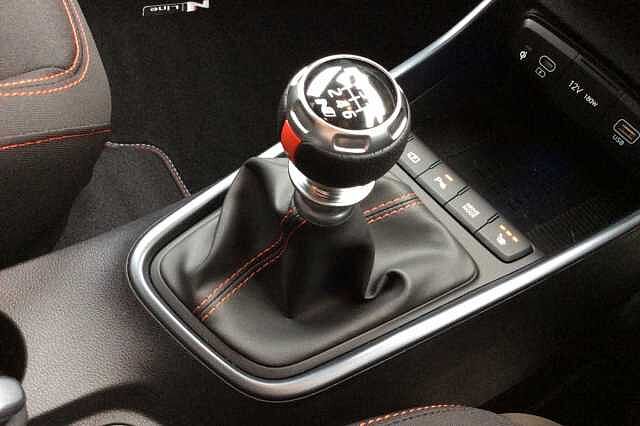 Hyundai I20 N Line S 1.0 T-GDi (100ps) Mangrove Green