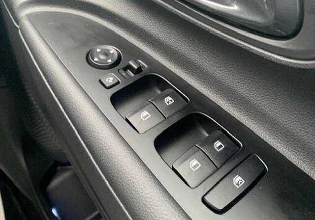 Hyundai I20 Premium 1.0 T-GDi (100ps) Meta Blue