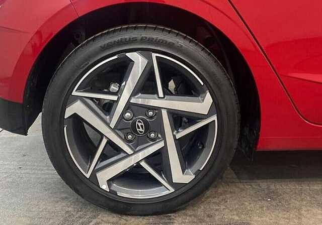 Hyundai I20 Premium 1.0 T-GDi (100ps) Dragon Red