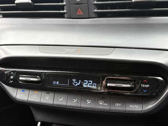 Hyundai I20 Premium 1.0 T-GDi (100ps) Dragon Red