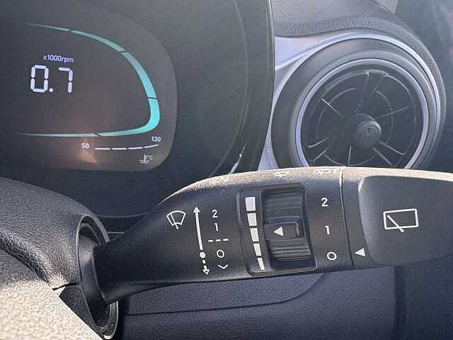 Hyundai I10 Premium 1.2 MPi (84ps) Atlas White