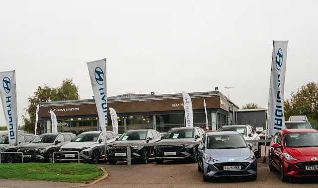 Hyundai IONIQ Premium Hybrid 1.6 GDi HEV (141ps)