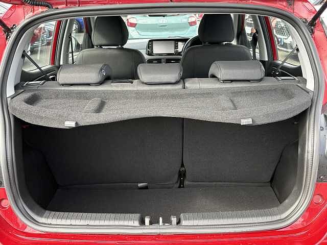 Hyundai I10 Advance 1.0 MPi (67ps) Dragon Red