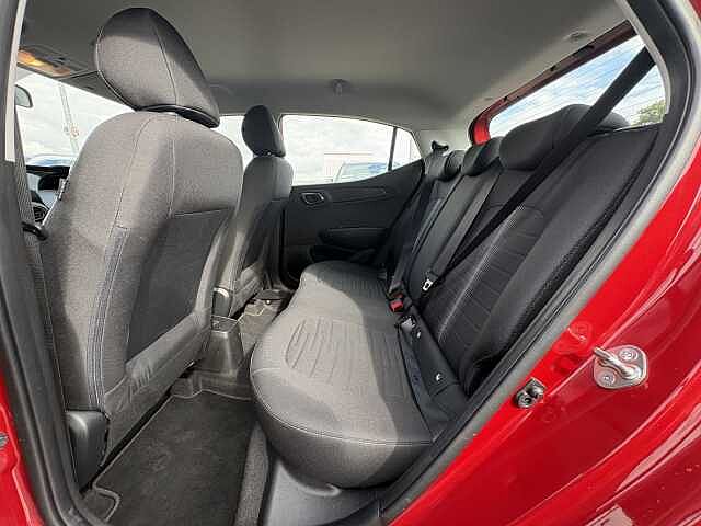 Hyundai I10 Advance 1.0 MPi (67ps) Dragon Red