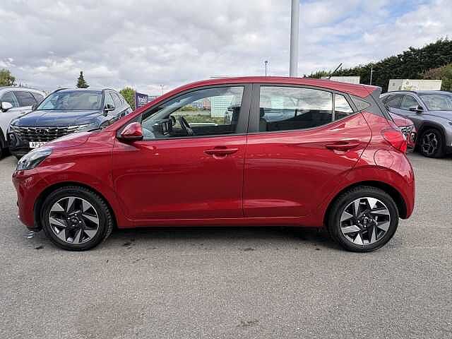 Hyundai I10 Advance 1.0 MPi (67ps) Dragon Red