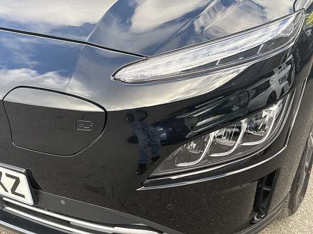 Hyundai KONA Premium Electric 64kWh EV (204ps) Abyss Black