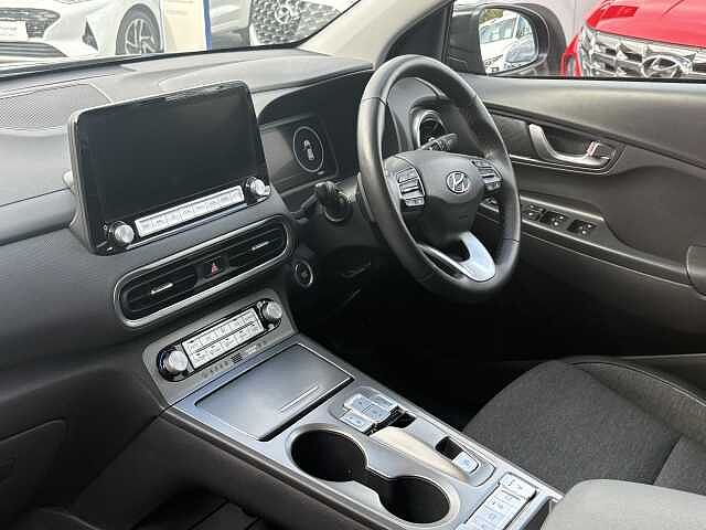 Hyundai KONA Premium Electric 64kWh EV (204ps) Abyss Black