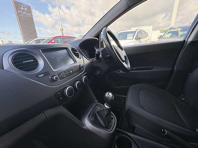 Hyundai I10 1.0 Play 5dr Champion Blue