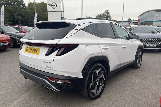 Hyundai TUCSON Ultimate Plug In 1.6 T-GDi PHEV 4WD (265ps) Atlas White