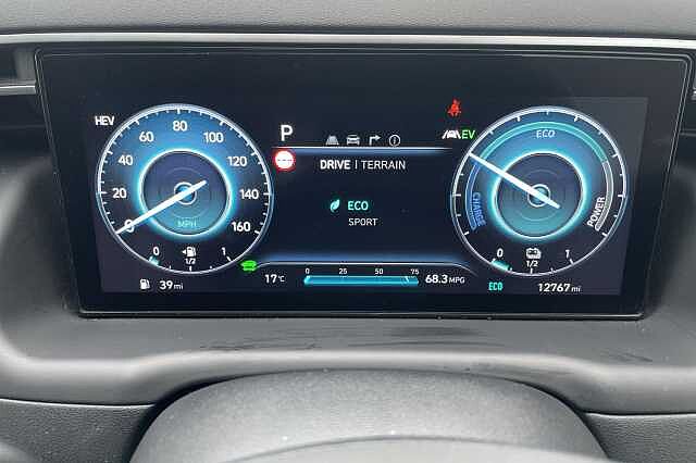 Hyundai TUCSON Ultimate Plug In 1.6 T-GDi PHEV 4WD (265ps) Atlas White