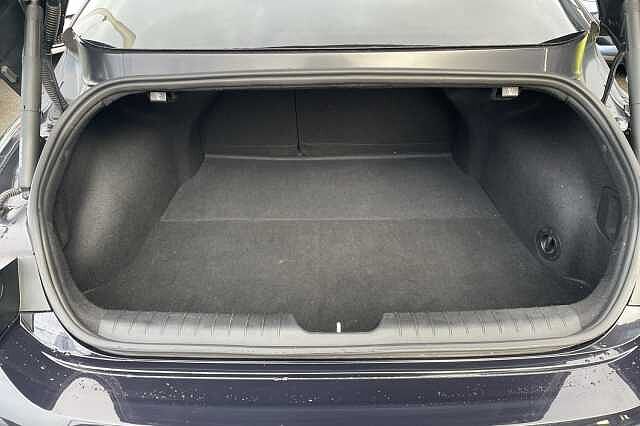 Hyundai IONIQ 6 Premium EV 77kWh RWD (228ps)