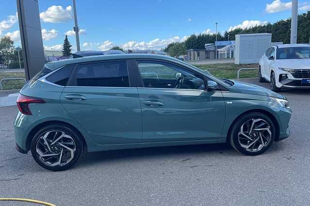 Hyundai I20 Premium 1.0 T-GDi MHEV (100ps) Mangrove Green