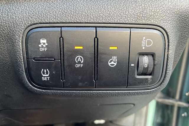 Hyundai I20 Premium 1.0 T-GDi MHEV (100ps) Mangrove Green