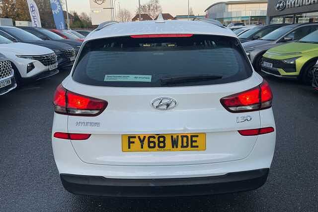 Hyundai i30 SE Nav Tourer 1.4 T-GDI (140ps)