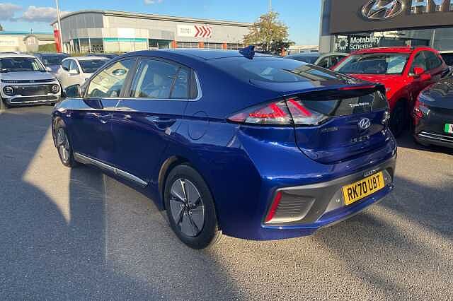 Hyundai IONIQ Premium Hybrid 1.6 GDi HEV (141ps) Intense Blue