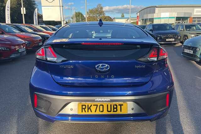Hyundai IONIQ Premium Hybrid 1.6 GDi HEV (141ps) Intense Blue