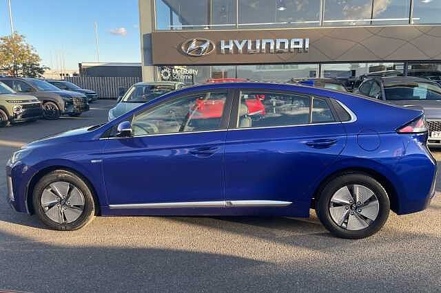 Hyundai IONIQ Premium Hybrid 1.6 GDi HEV (141ps) Intense Blue