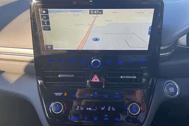 Hyundai IONIQ Premium Hybrid 1.6 GDi HEV (141ps) Intense Blue