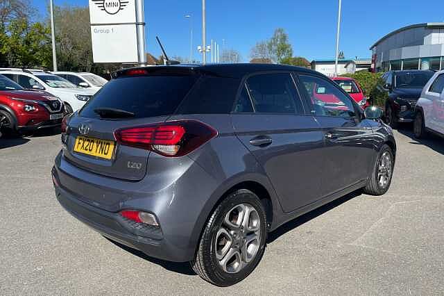 Hyundai i20 Play 1.2 MPi (84ps)