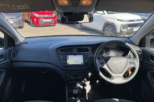 Hyundai i20 Play 1.2 MPi (84ps)