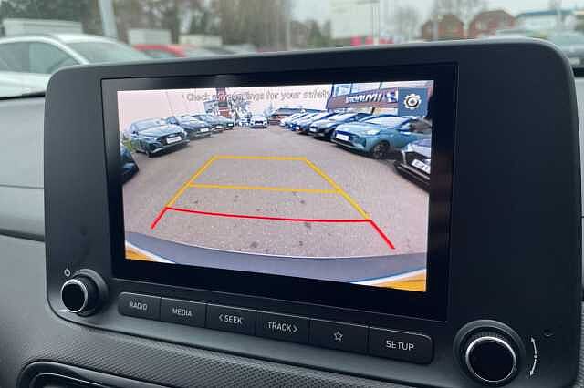 Hyundai KONA SE Connect 1.0 T-GDi MHEV (120ps) Atlas White